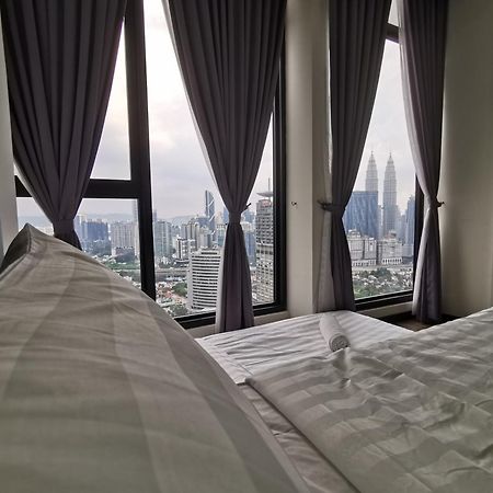 Expressionz Designer Suites Host By Aurora Premium Stay Kuala Lumpur Eksteriør billede