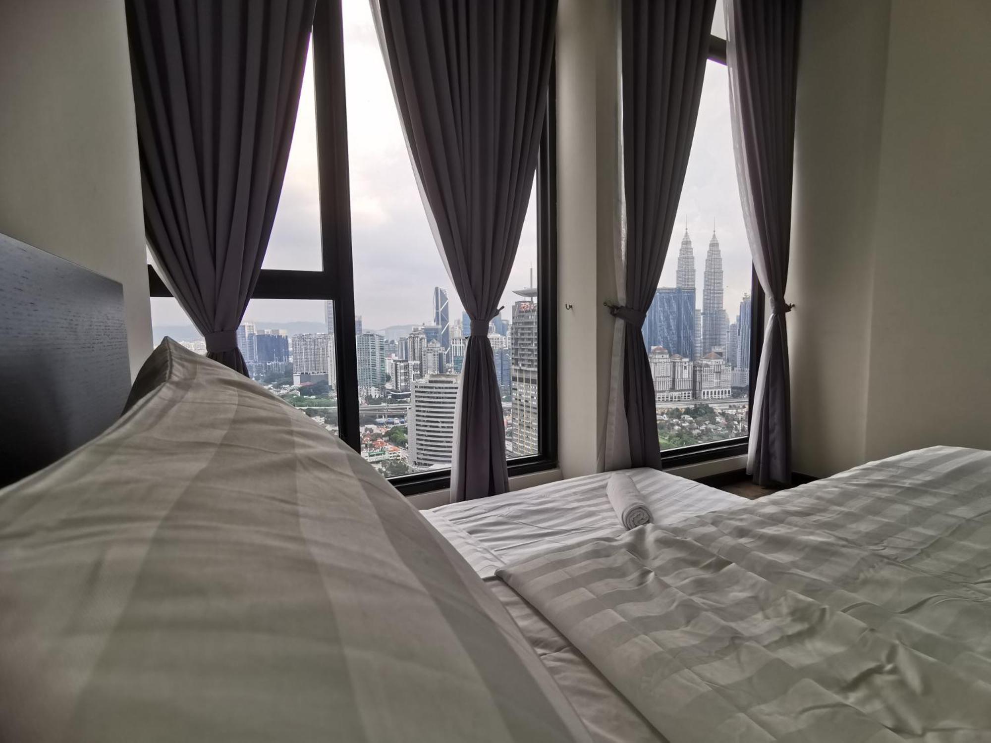 Expressionz Designer Suites Host By Aurora Premium Stay Kuala Lumpur Eksteriør billede