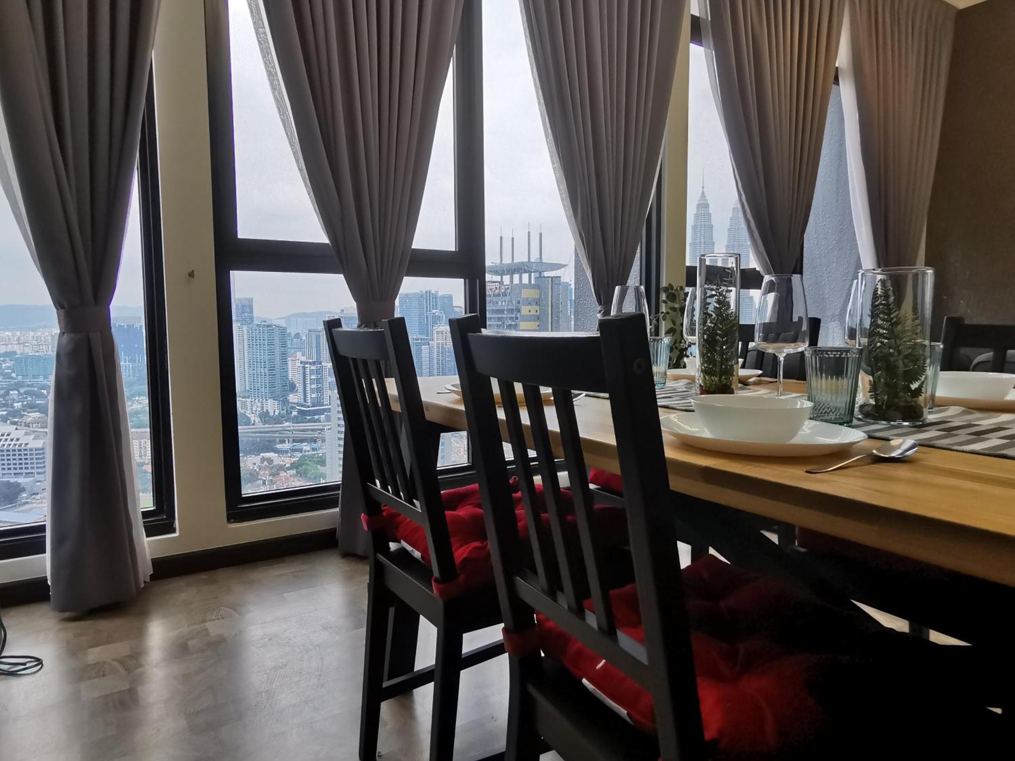 Expressionz Designer Suites Host By Aurora Premium Stay Kuala Lumpur Eksteriør billede